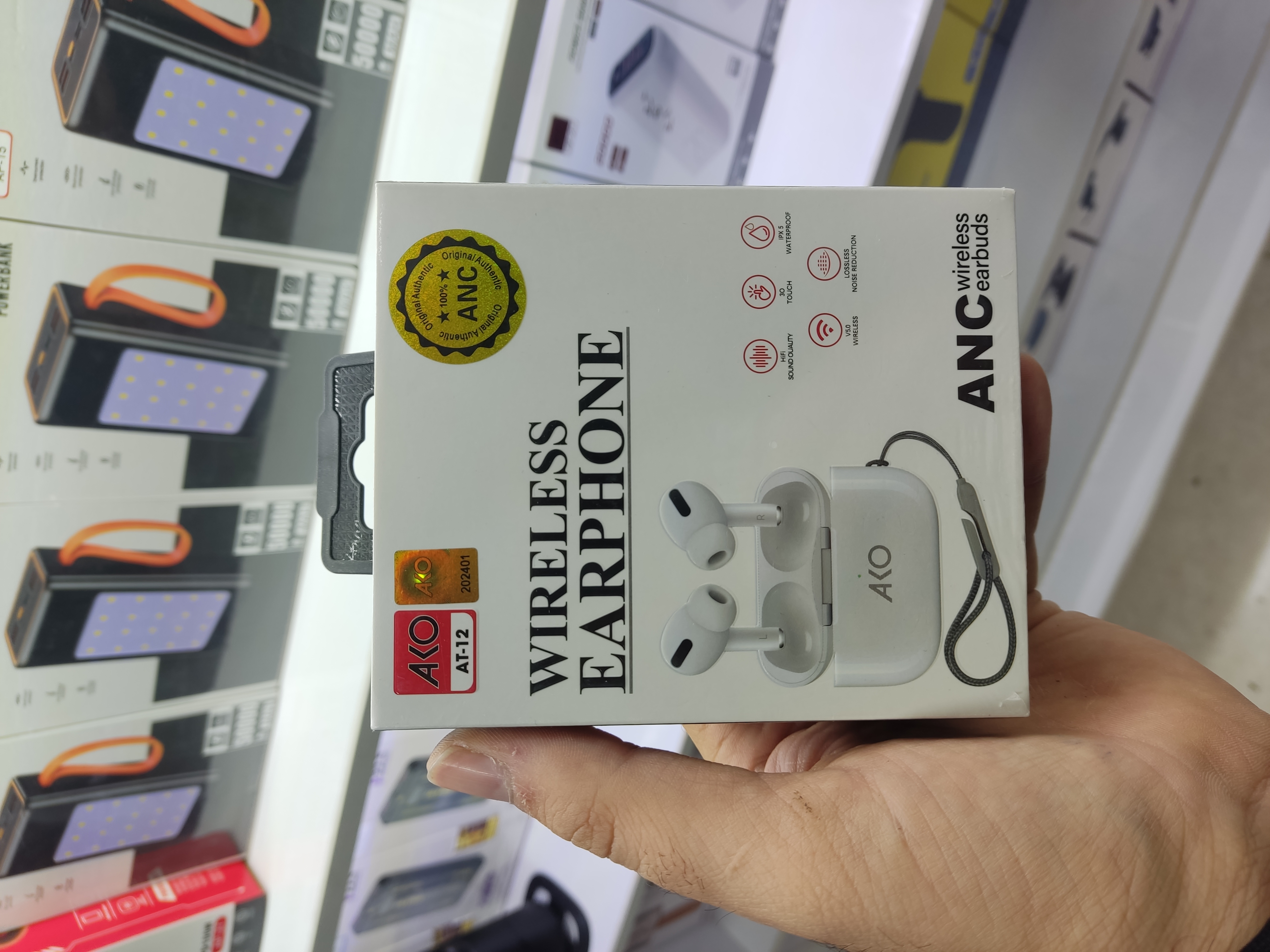 ایرپاد آکو مدل AT-12 کیفیت عالی دارای 3 ماه گارانتی