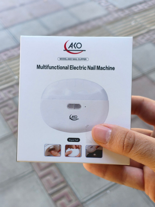 ناخن گیر و سوهان برقی آکو مدل NAIL CLIPPER