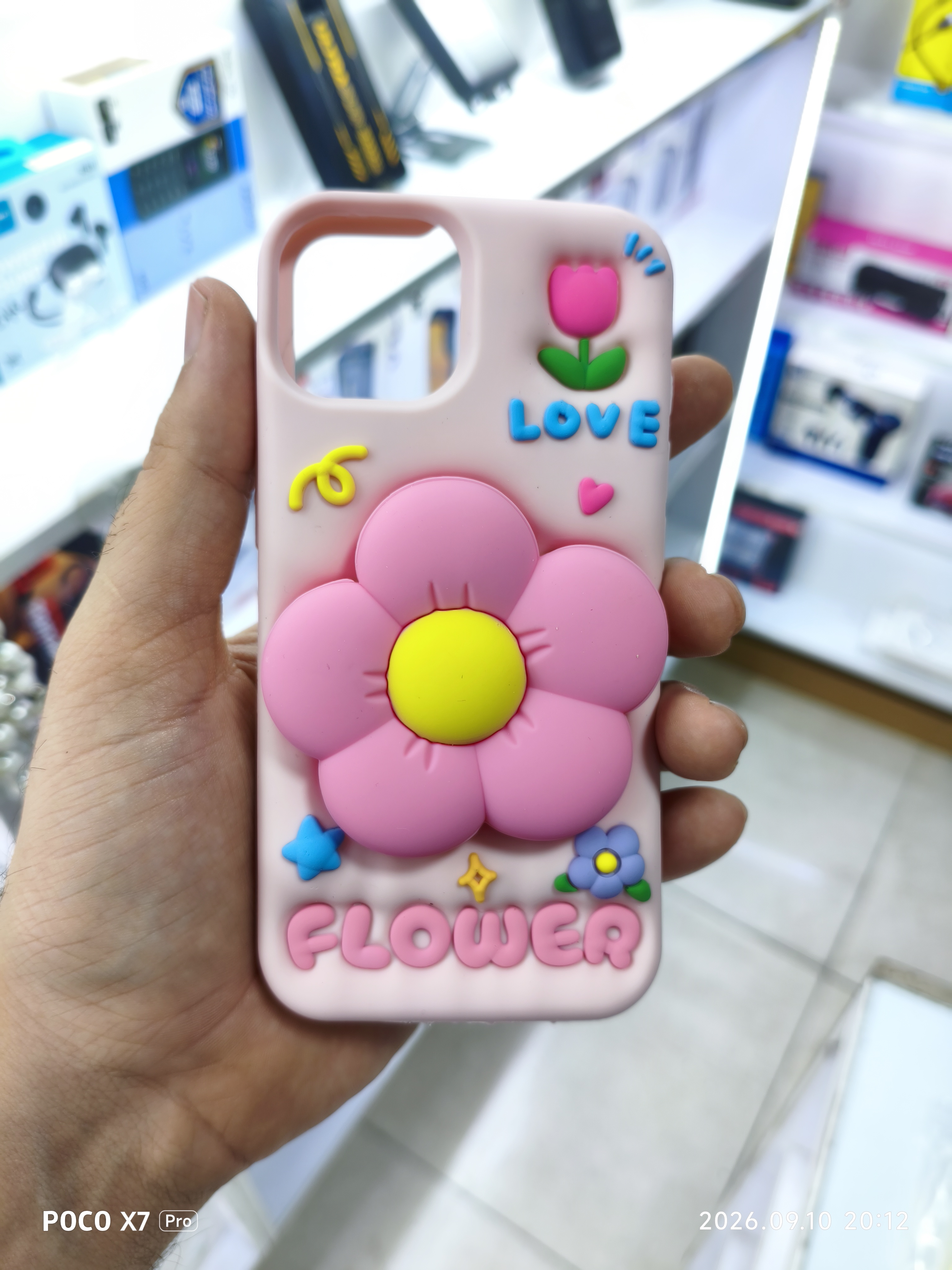 قاب صورتی طرح گل 🌸 گوشی iphone 13/14/15